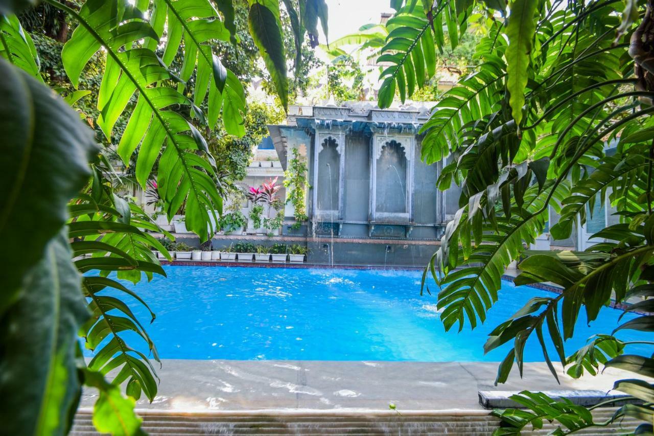 Raj Palace 3*